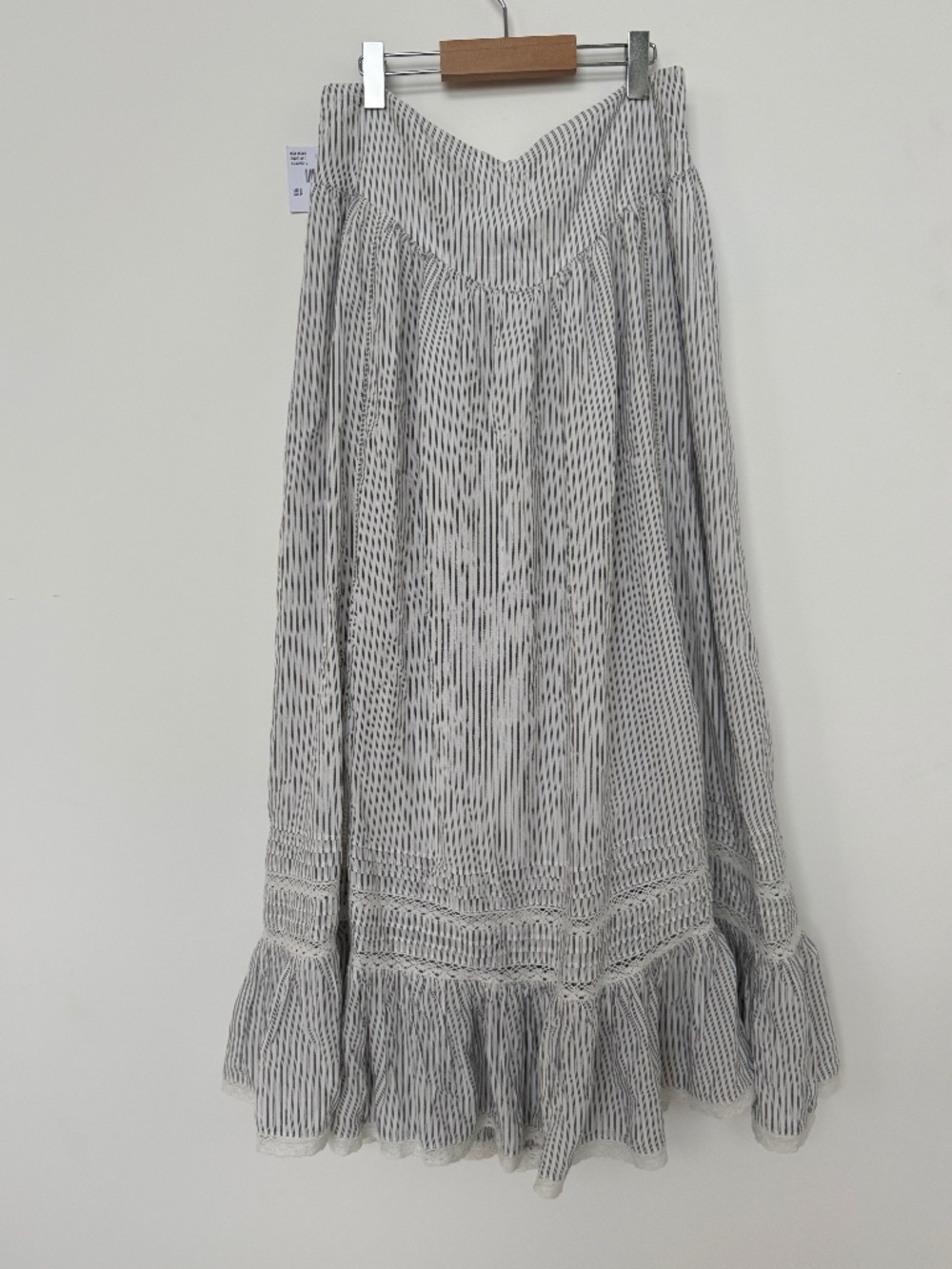 Brand new midi skirt